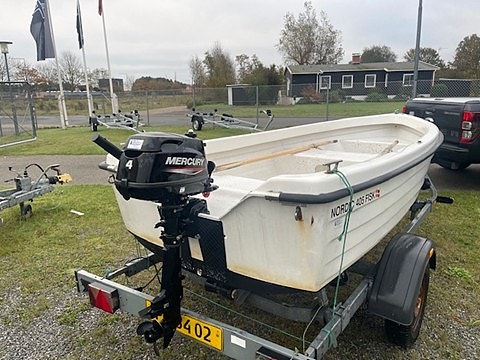 Nordic 405 Fisk med Mercury F4 MH 4-takt