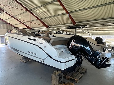 Quicksilver 675 Cruiser med Mercury F150 EFI