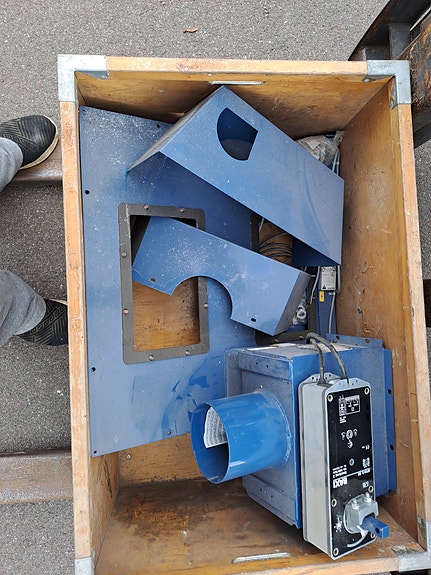 Product image 1 of 3