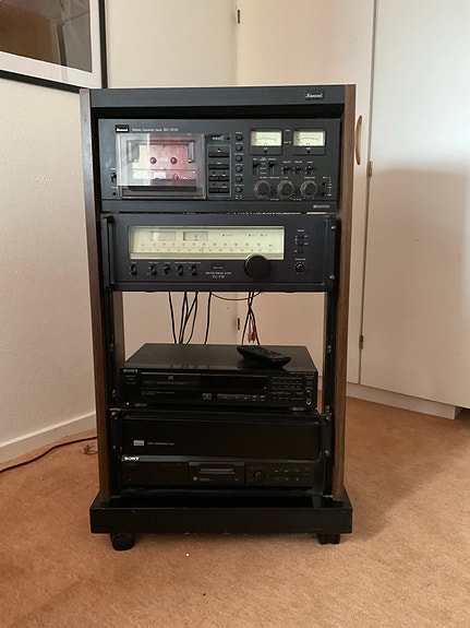 Product image 1 of 9