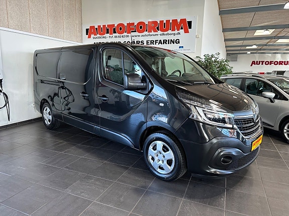 Renault Trafic T29