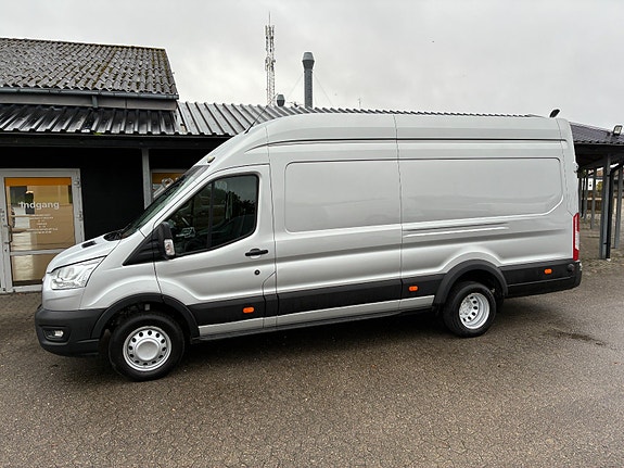 Ford Transit 350 L4 Van