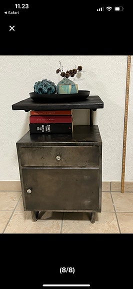 Product image 1 of 8