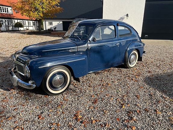 Volvo PV444