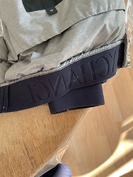 Product image 11 of 12