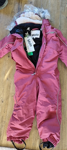 Product image 1 of 2