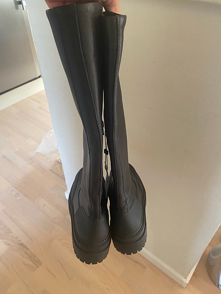 Product image 18 of 25