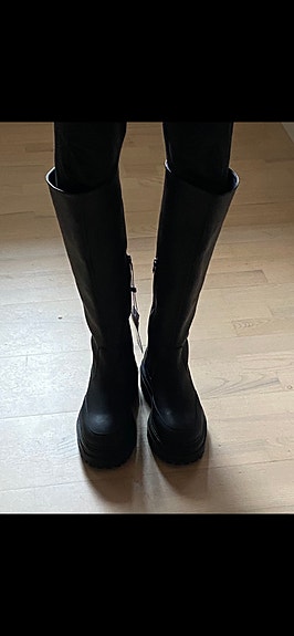 Product image 19 of 25