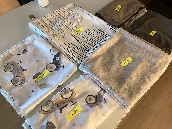 Product image 1 of 8