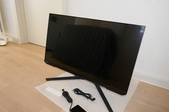 Product image 1 of 4