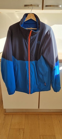 Product image 1 of 3