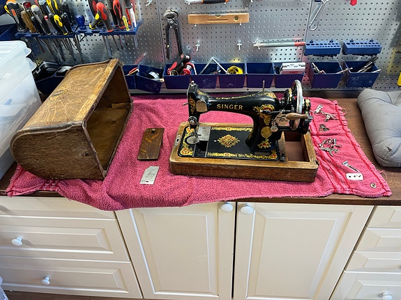 Product image 1 of 3