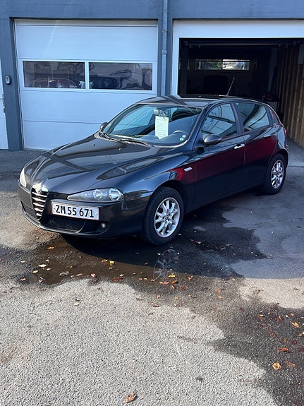 Alfa Romeo 147