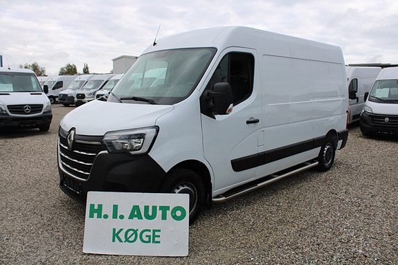 Renault Master IV T33
