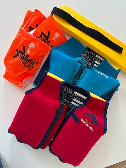 Product image 1 of 6