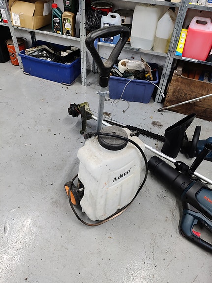 Product image 1 of 2