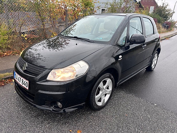 Suzuki SX4