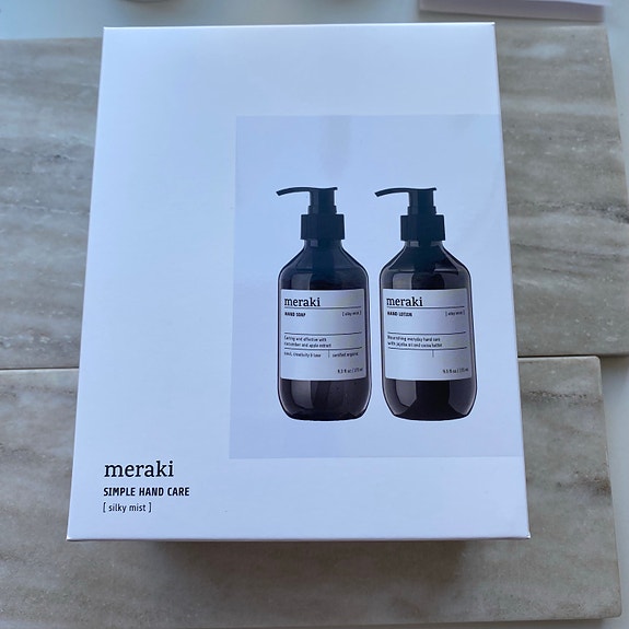 Product image 1 of 8