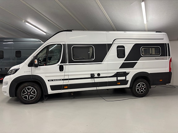 Adria 640 SLB Twin Supreme