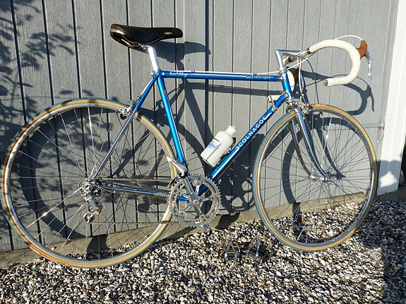 Product image 1 of 8