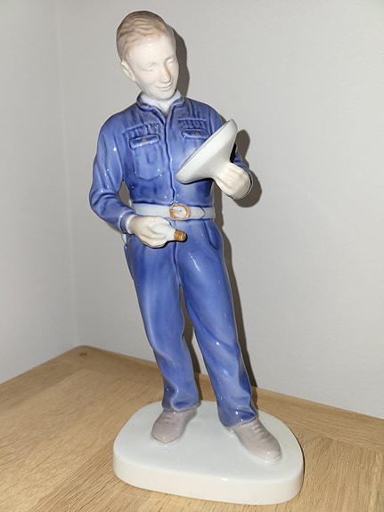 Product image 1 of 3