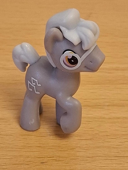 Product image 1 of 4