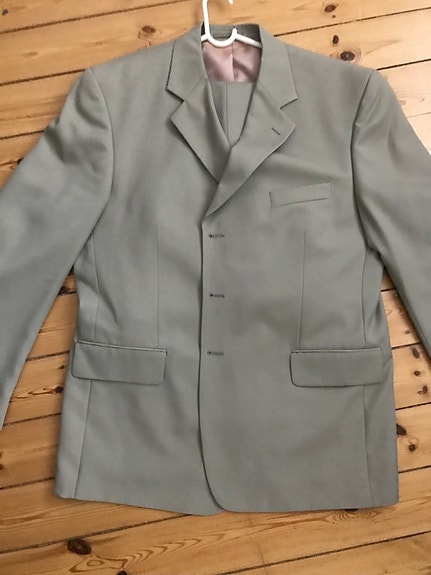 Product image 1 of 2