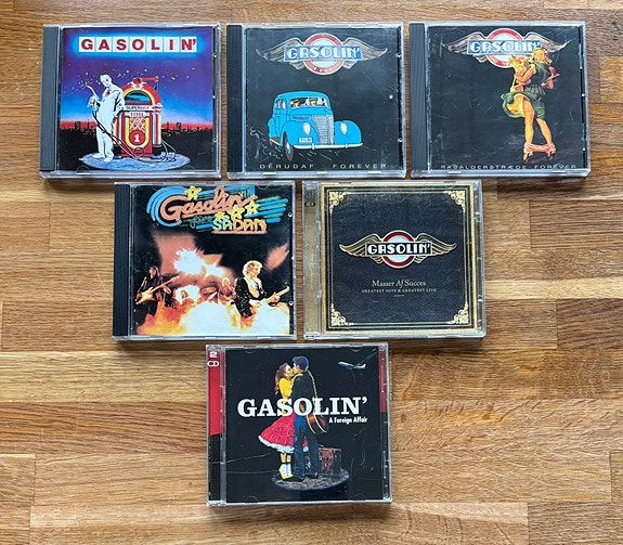 Product image 1 of 2