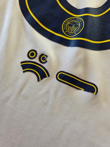 Product image 18 of 25