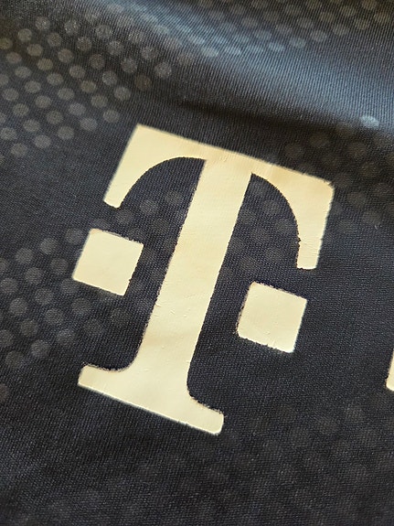 Product image 3 of 17