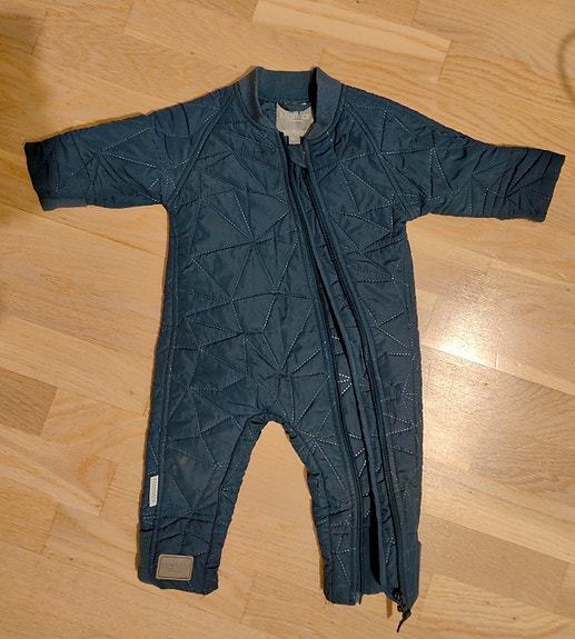 Product image 1 of 4