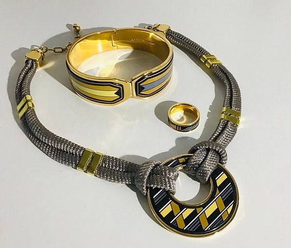 Product image 12 of 13