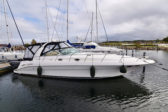 Sea Ray 410 Sundancer
