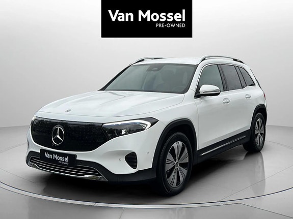 Mercedes EQB250+