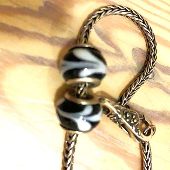 Product image 1 of 7