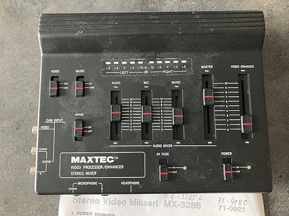 Product image 11 of 12