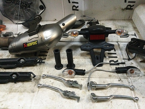 Product image 2 of 7