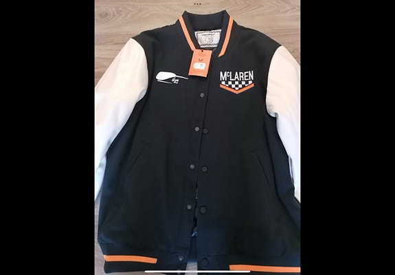 Product image 7 of 8