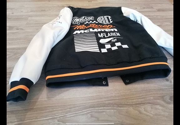 Product image 4 of 8