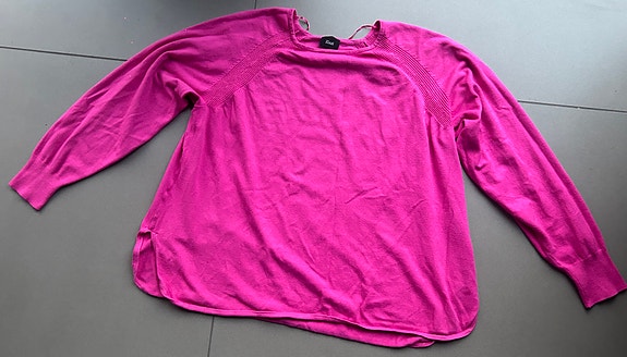 Product image 1 of 6