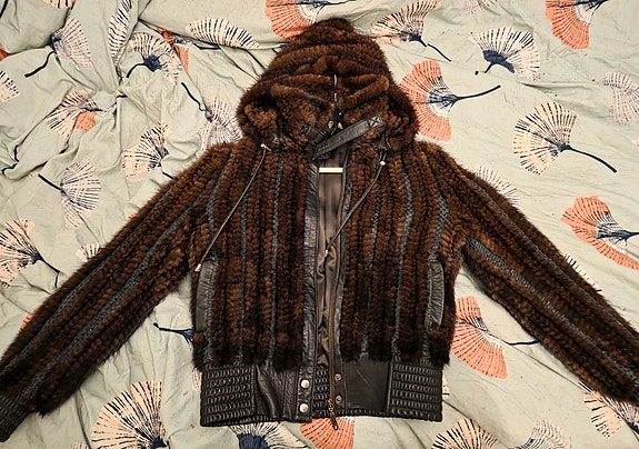 Product image 1 of 9