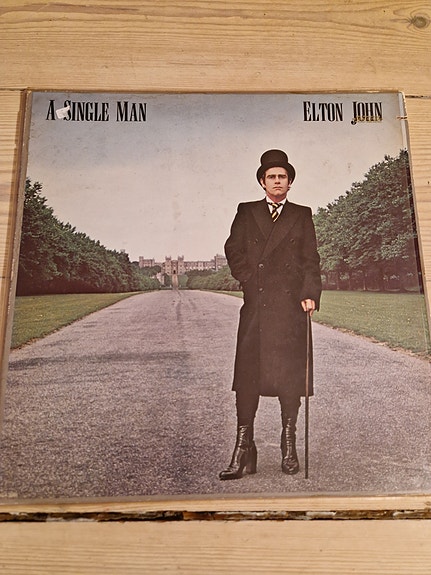 Product image 1 of 6