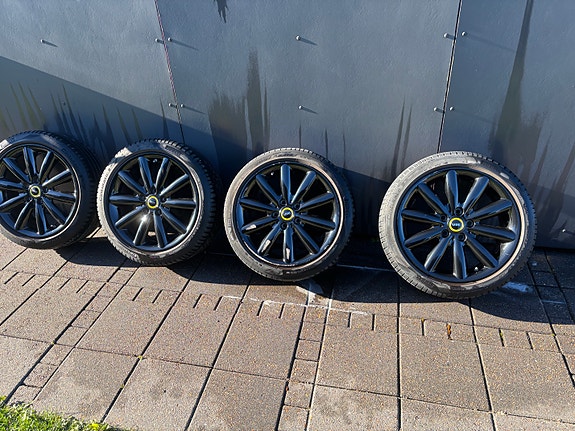 Product image 1 of 10