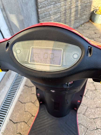 Product image 9 of 9