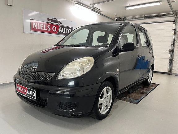 Toyota Yaris Verso