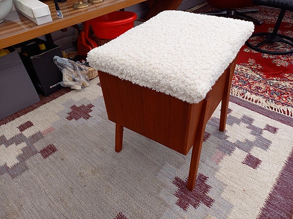 Product image 1 of 6