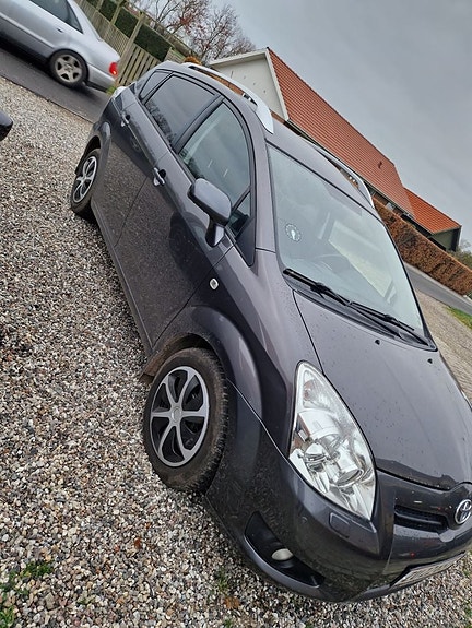 Toyota Corolla Verso