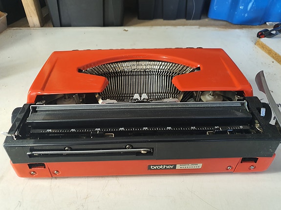 Product image 4 of 6