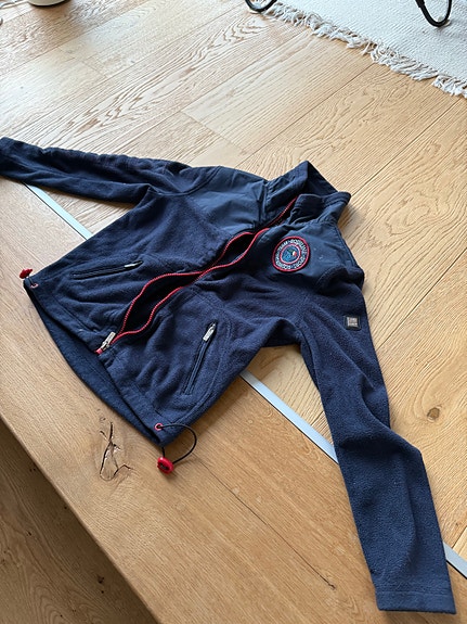 Product image 1 of 7