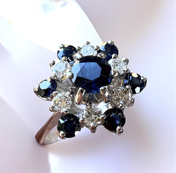 Product image 1 of 5